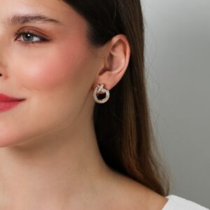 Brinco Circulo Zirconia Baguete com X Cravejado em Ouro 18K